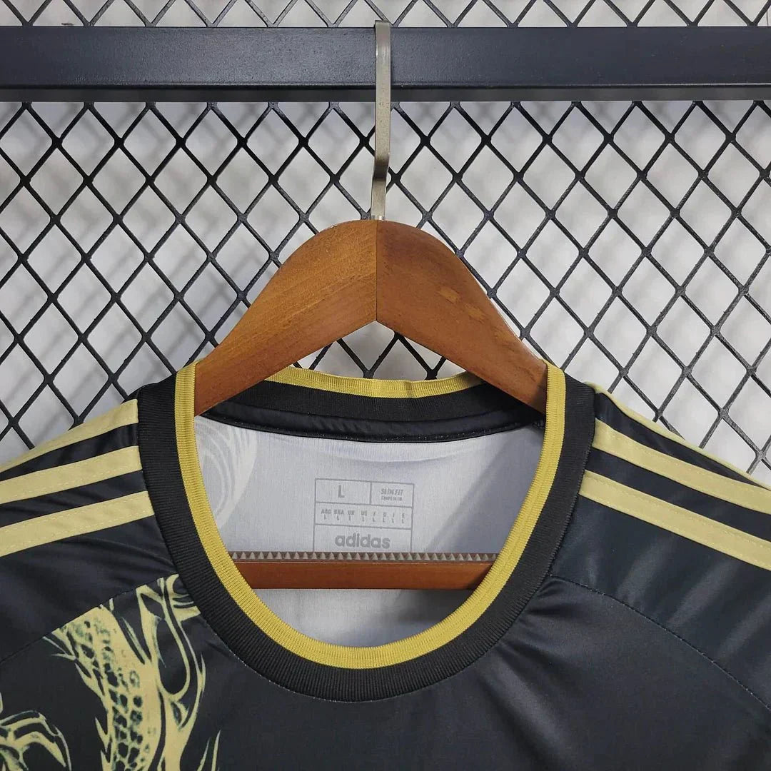 Real Madrid 2025 Gold Dragon Special Shirt